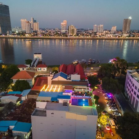 Pooltop Phnom Penh Bagian luar foto