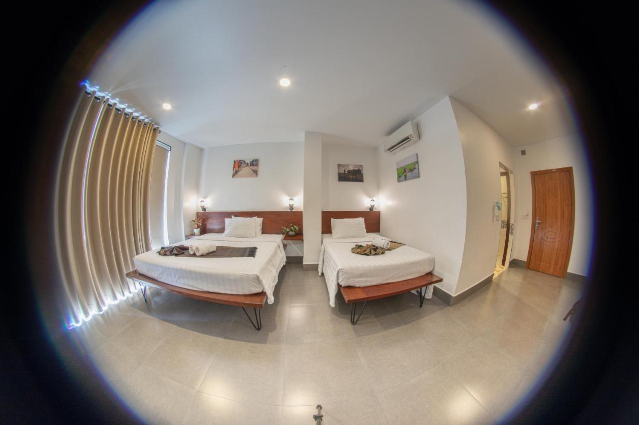 Pooltop Phnom Penh Bagian luar foto