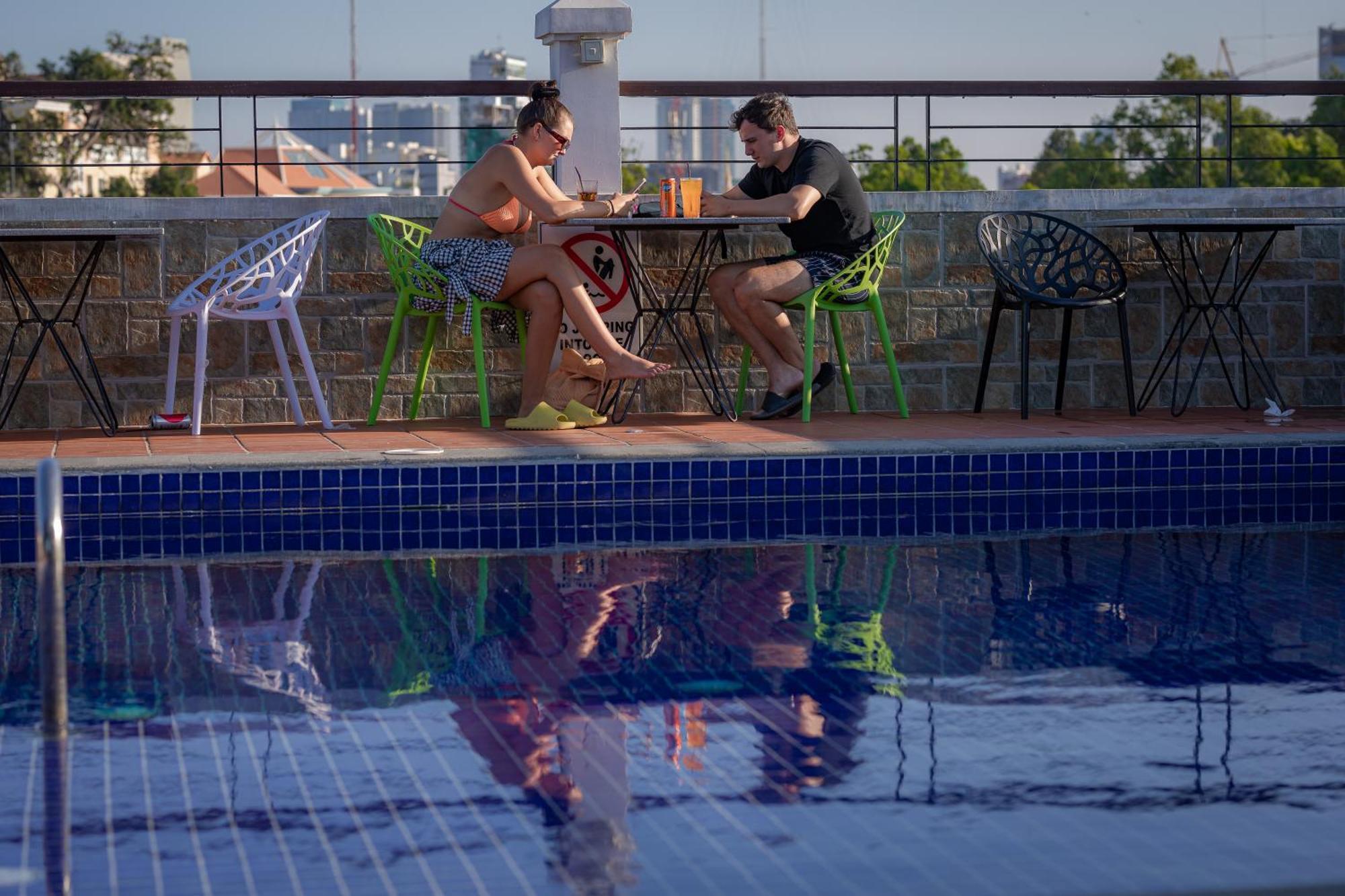 Pooltop Phnom Penh Bagian luar foto